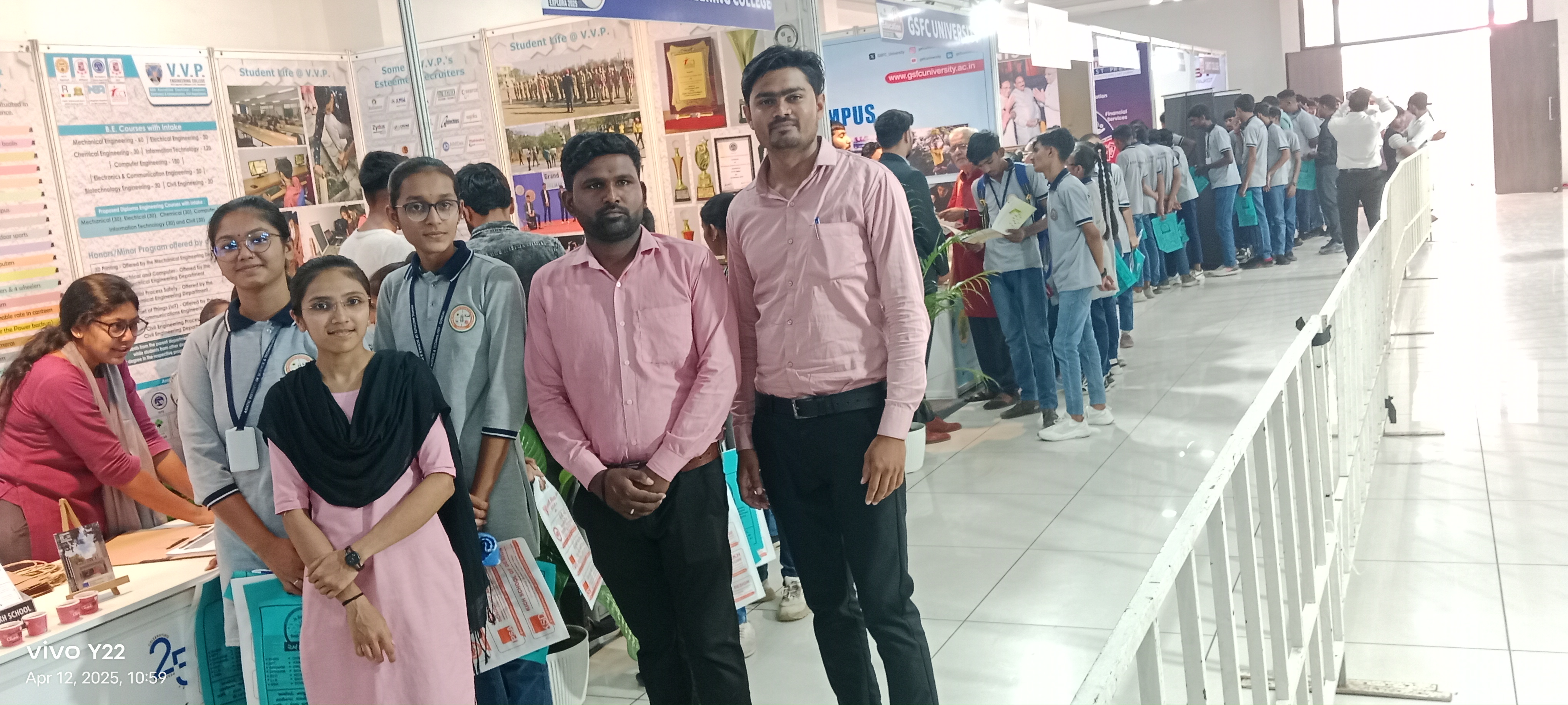 Divya Bhaskar Knowledge & Career Expo